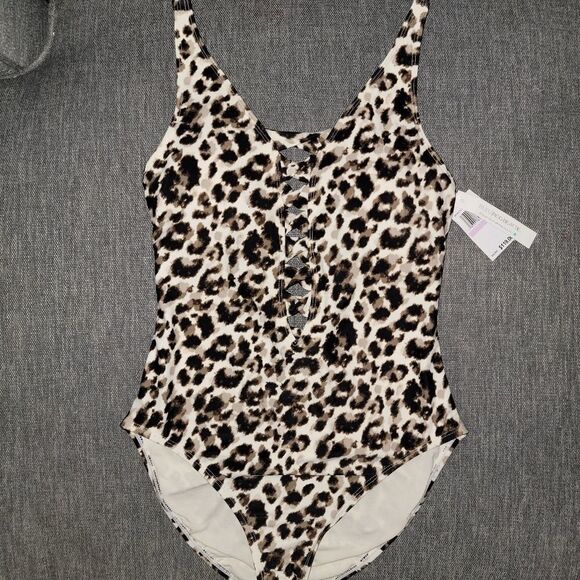 New with tags Bleu Rod Beattie Animal Print Lace Down Twist Front One-Piece Swim - Picture 5 of 15